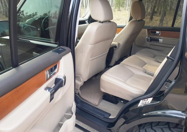 Land Rover Discovery cena 119925 przebieg: 162000, rok produkcji 2013 z Iława małe 352